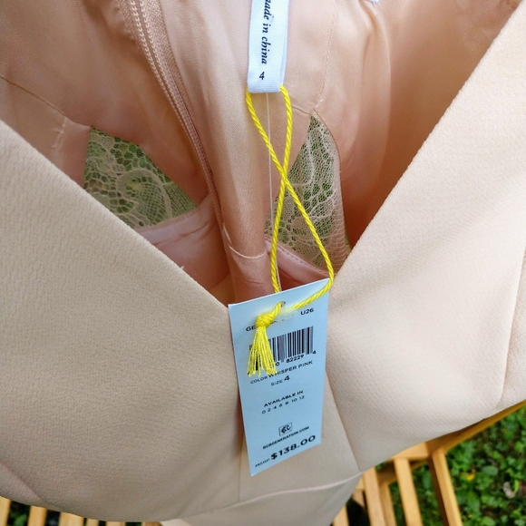 Dress - Picture 2 of 5